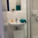 Guest house Rezas Restaurant Gaestehaus 3*
