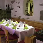 Rezas Restaurant Gaestehaus 게스트하우스