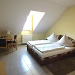 Rezas Restaurant Gaestehaus 3* Oberbillig
