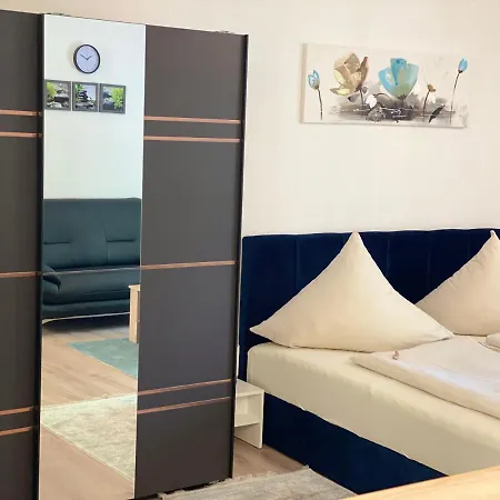 Rezas Restaurant Gaestehaus