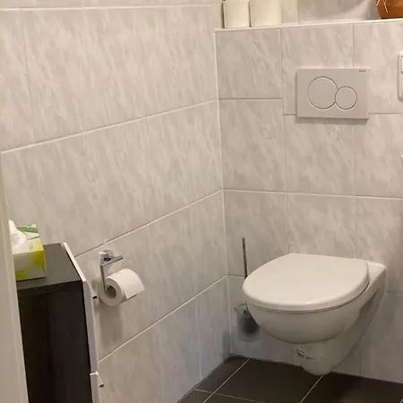 Rezas Restaurant Gaestehaus