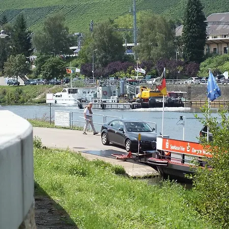 Rezas Restaurant Gaestehaus 3* Oberbillig