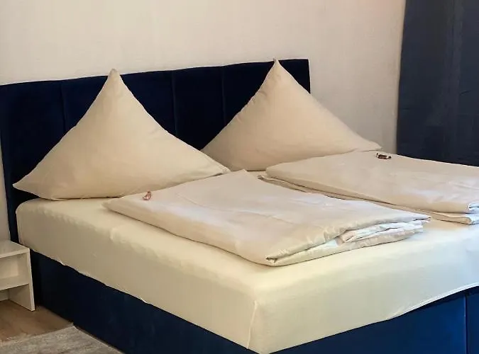 Rezas Restaurant Gaestehaus Maison d'hôtes 3*